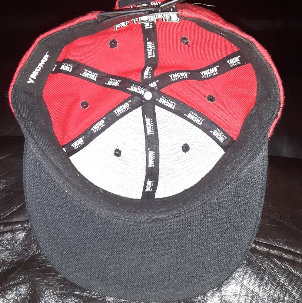 YMCMB SnapBack - Picture 2 of 2